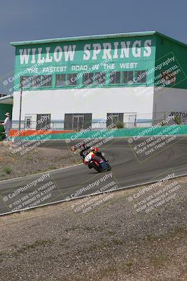 media/Apr-20-2025-AHRMA (Sun) [[393a79c373]]/Race/Group 4/Turn 4b/